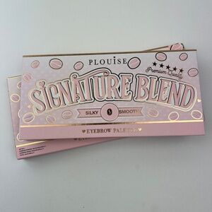 Plouise Signature Blend Eyebrow Palette, NEW